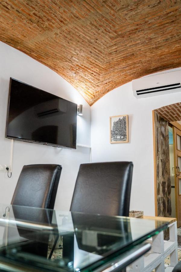 Art & Suite Apartment Caces Exteriör bild